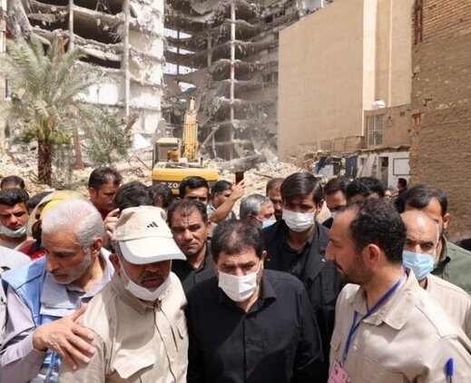 مخبر در آبادان مخبر در آبادان