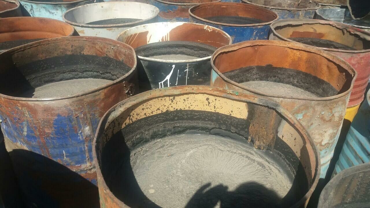 توقیف ۲۴ تن قیر قاچاق در ایرانشهر