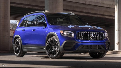 مرسدس بنز GLB در مقابل GLC 2022: کدام یک مرسدس SUV بهتر است؟ + فیلم
