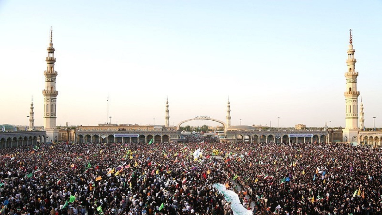 اجتماع باشکوه "سلام فرمانده" در قم برگزار شد
