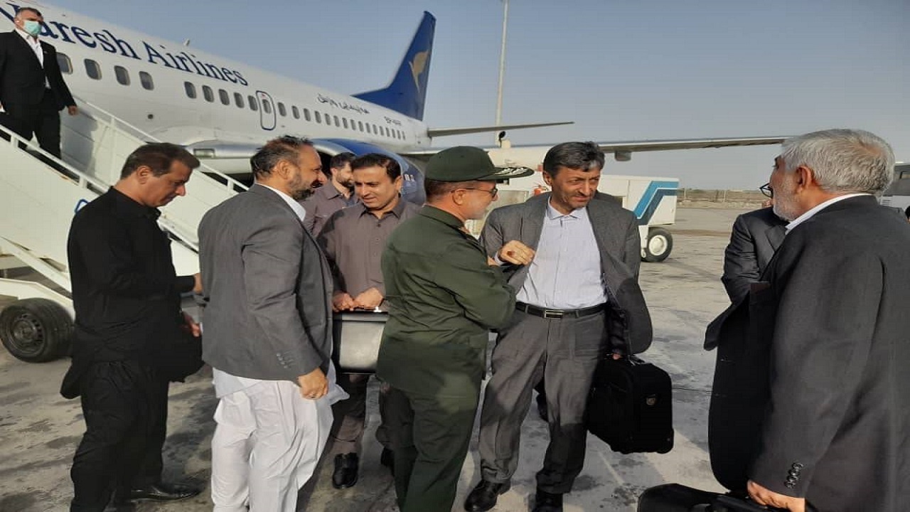   رئیس بنیاد مستضعفان وارد چابهار شد