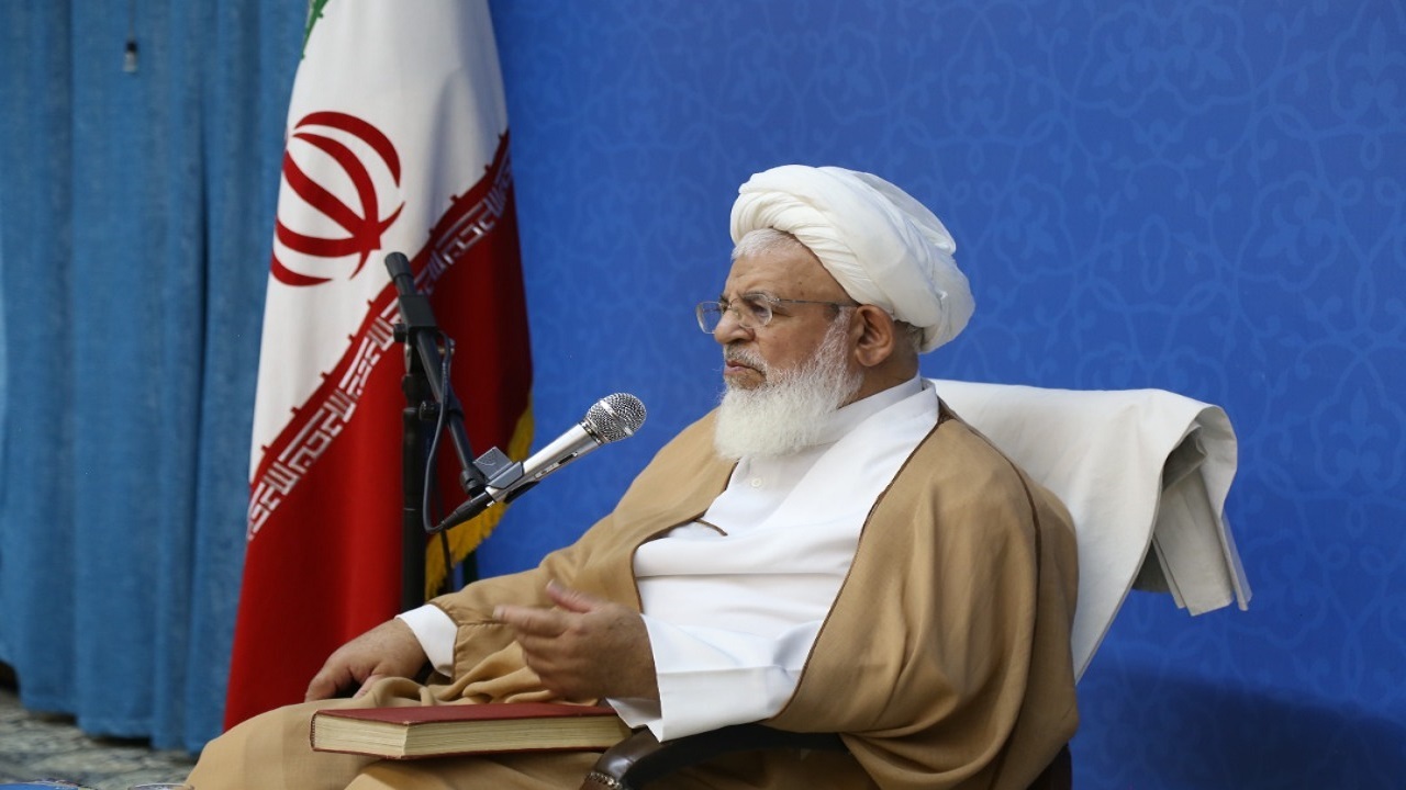 حق همه ملت ایران است که طعم شیرین عدالت را بچشند