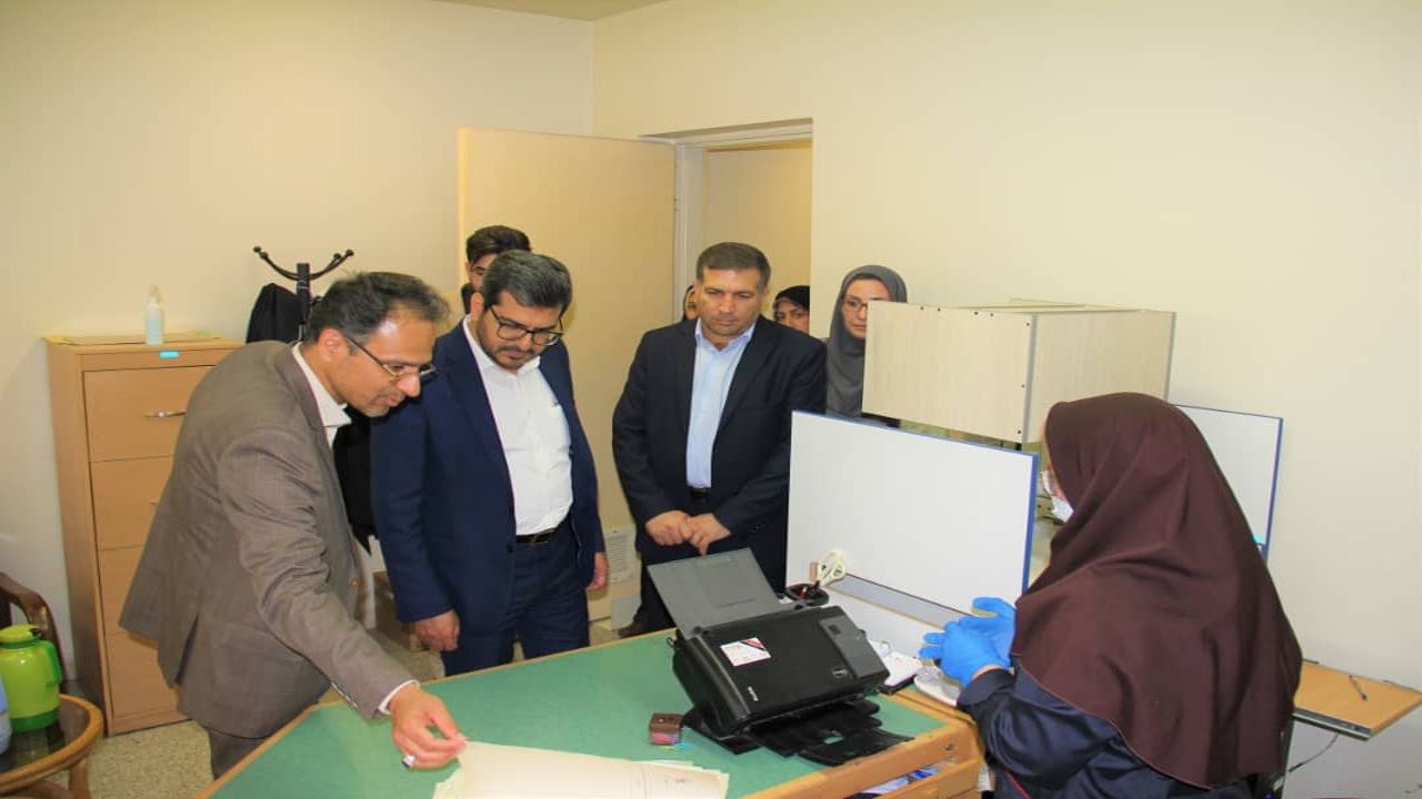 بازدید معاون استانداری فارس  از سازمان اسناد و کتابخانه ملی منطقه جنوب کشور
