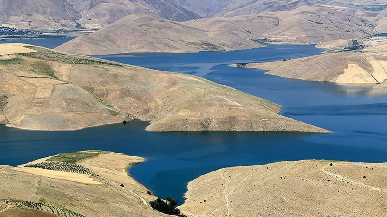 از