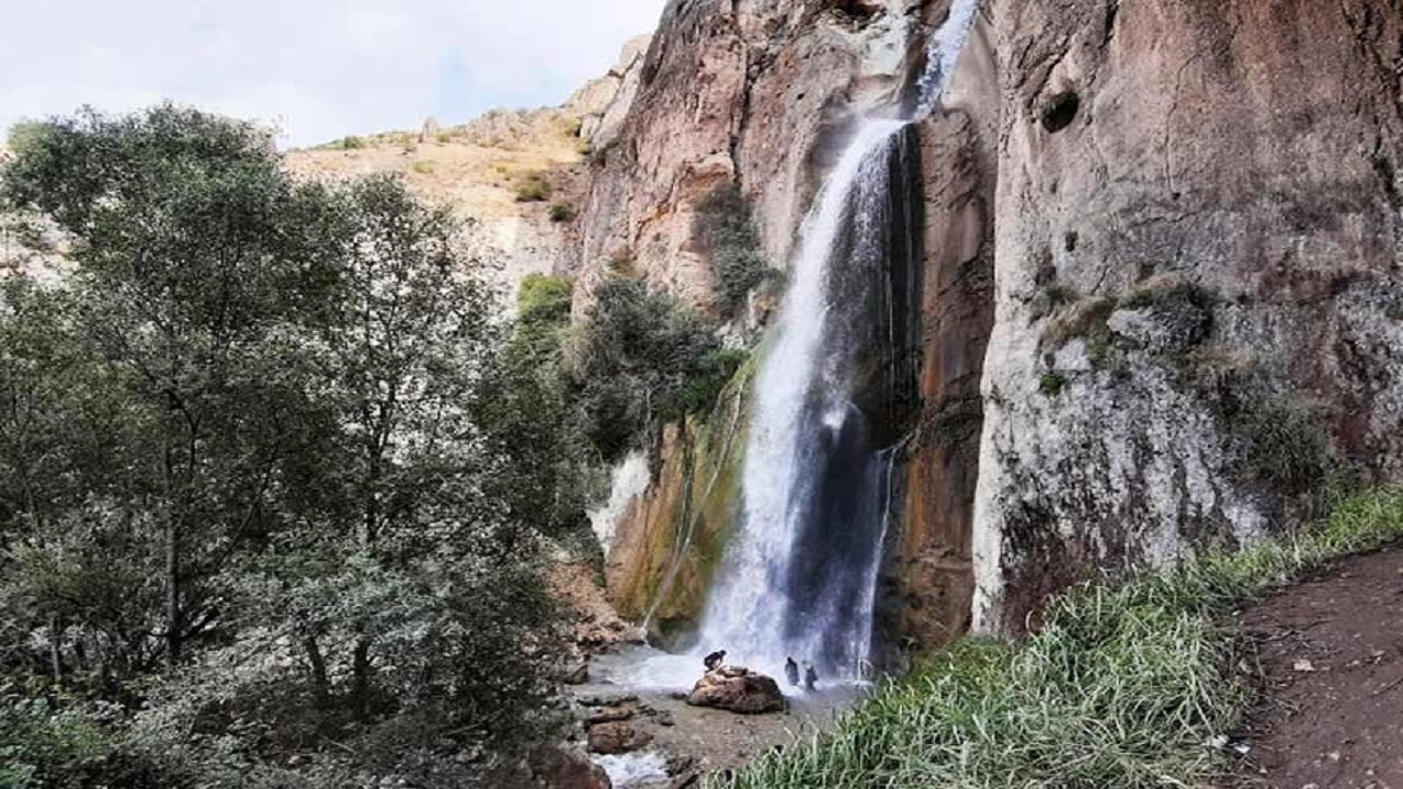 از