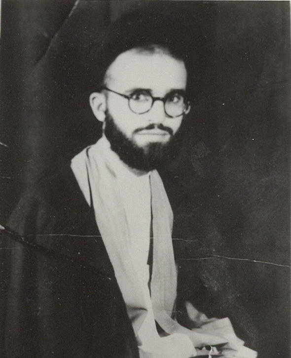 امام جماعتی که پشت موتورگازی سوار میشد، اما ساواک را کلافه کرد امام جماعتی که پشت موتورگازی سوار میشد، اما ساواک را کلافه کرد