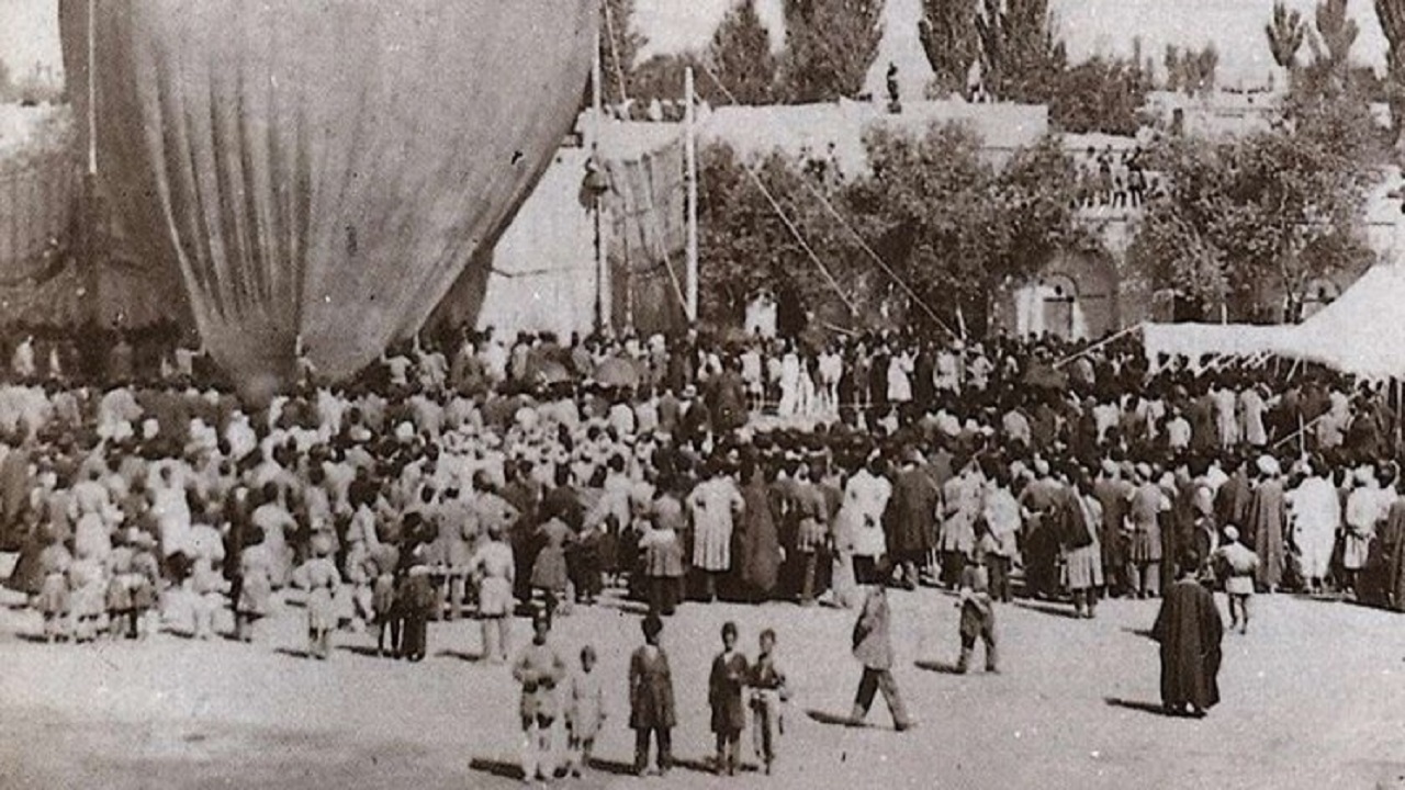 ماجرای نخستین پرواز بالون در تهران که عبارت «فیل هوا کردن» را ساخت