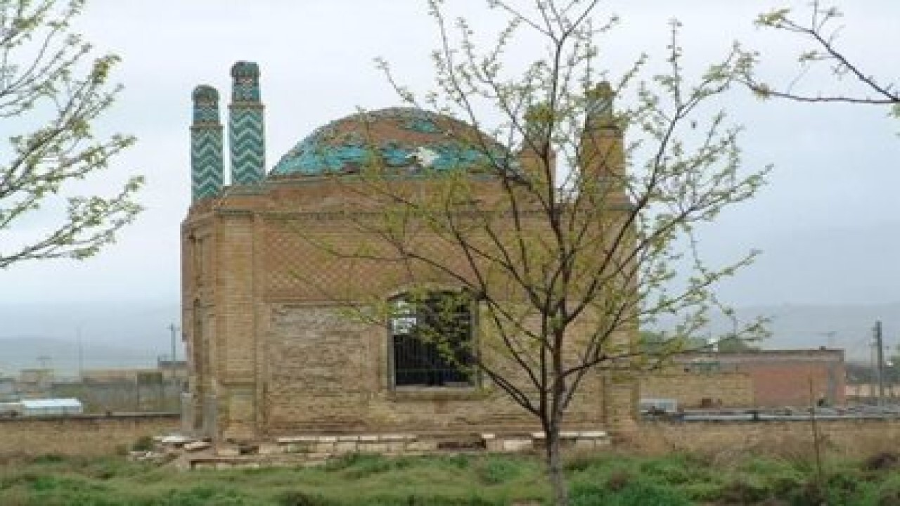 آغاز عملیات سامان‌دهی مقبره شهدا بجنورد
