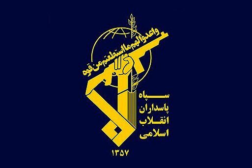 امداد رسانی نیروی دریایی سپاه به آسیب‌دیدگان زلزله‌ هرمزگان