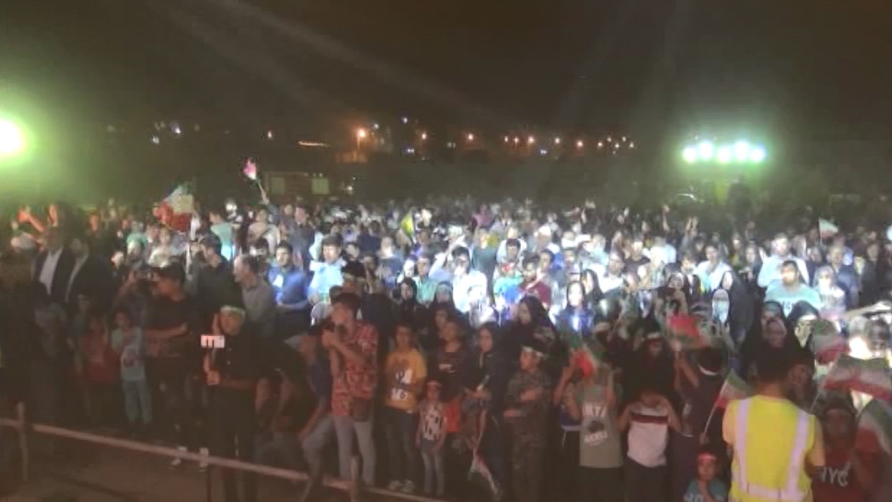 سرود سلام فرمانده و استقبال مردم تفرش