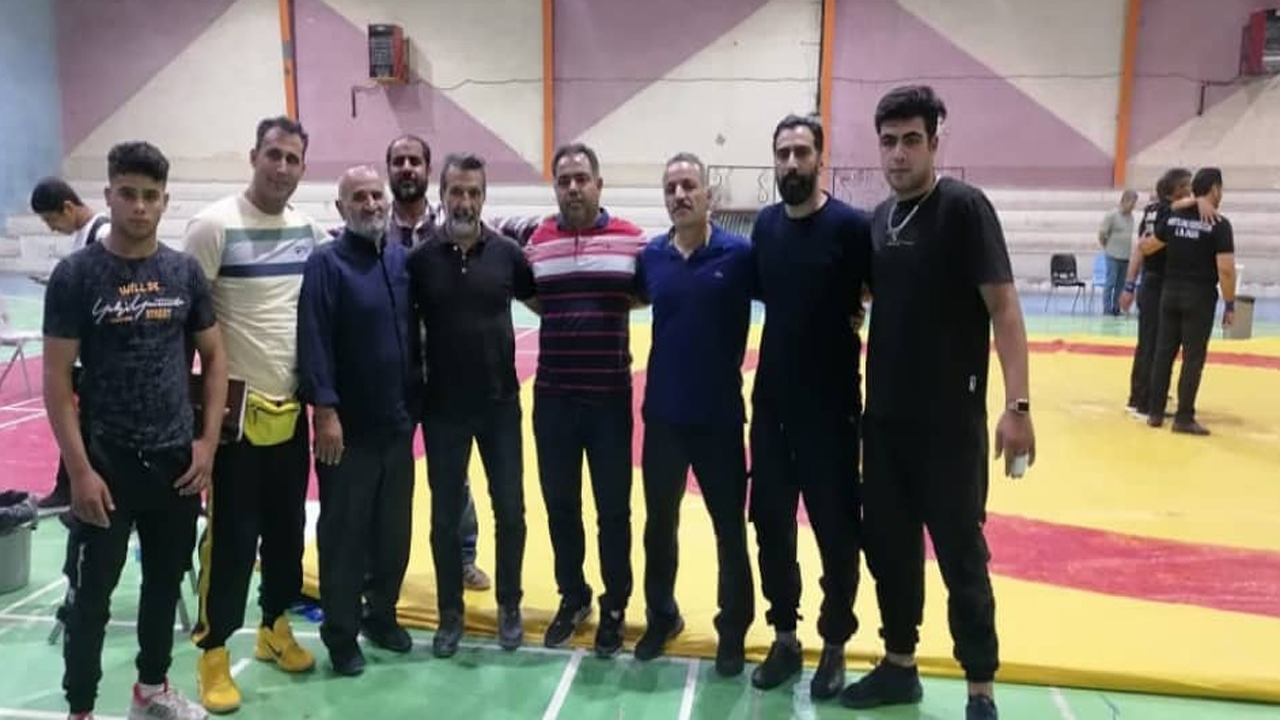 دیدار دوستانه تیم کشتی آباده و یزد
