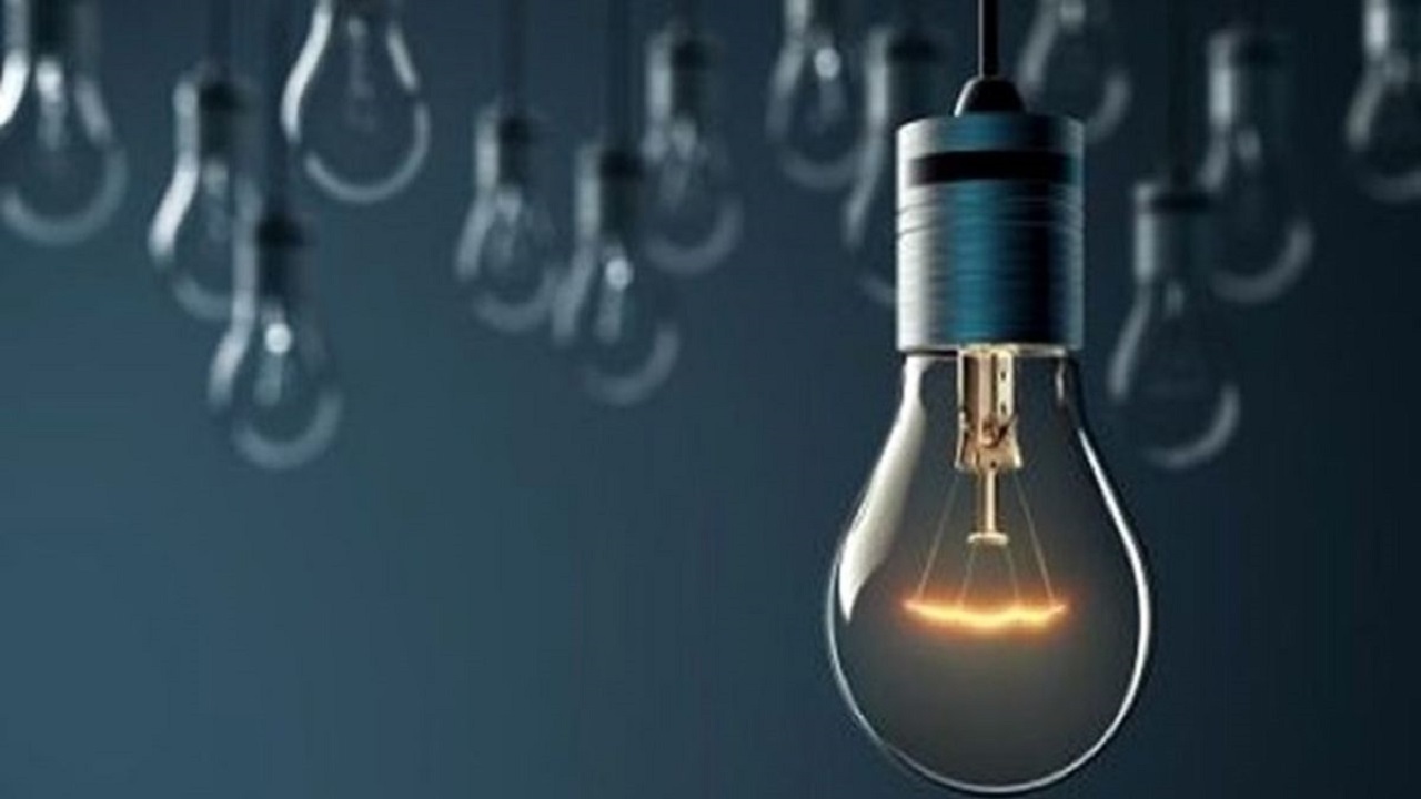 ۱۱۵ هزار مشترک برق لرستان الگوی مصرف برق را رعایت می‌کنند