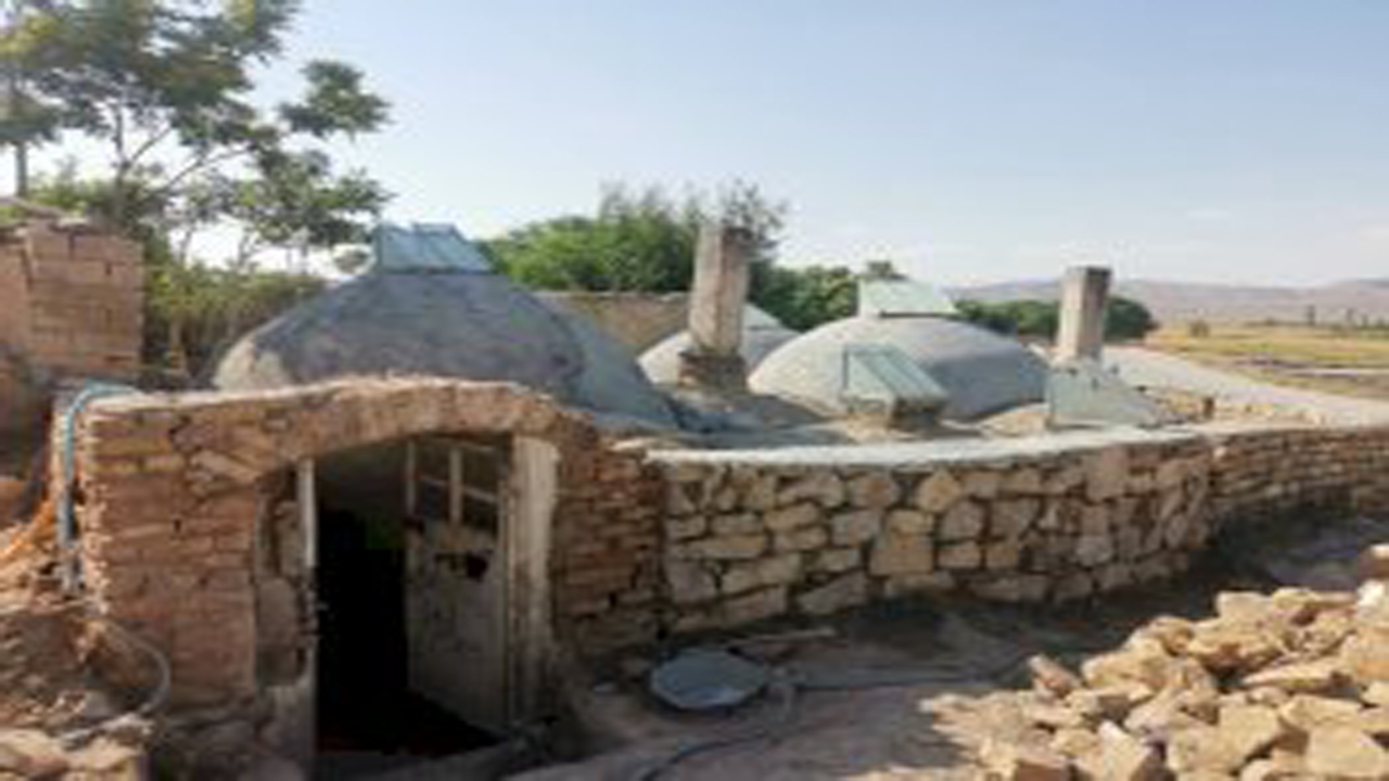 آغاز مرمت گرمابه تاریخی قلعه خان در مانه و سملقان
