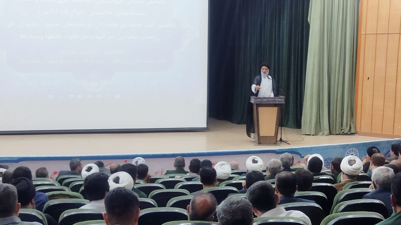 اگر همین امروز حجاب برداشته شود، شاید ۲ یا ۳ درصد زنان موافق باشند