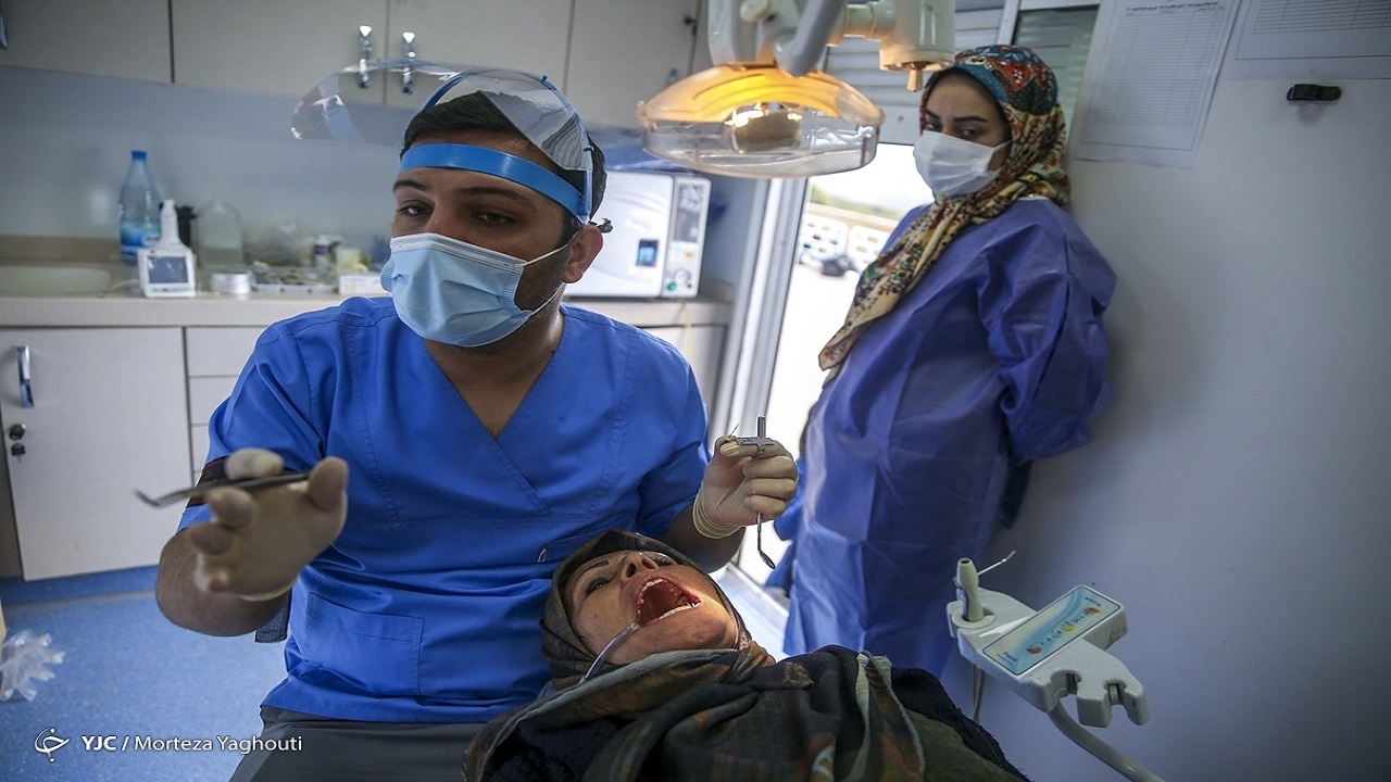 اصرار بر افزایش سرانه دندانپزشک یک مسیر ساده انگارانه است