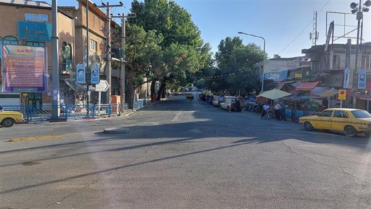 حدفاصل میدان انقلاب تا چهارراه طالقانی سنندج پیاده راه می‌شود