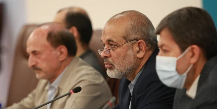 شهرداری‌ها بر قیمت‌ مسکن و دفاتر املاک نظارت کنند