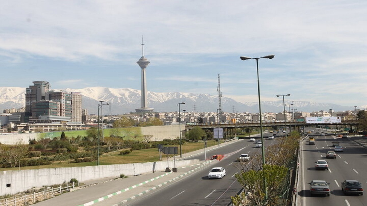 کیفیت هوای تهران در شرایط قابل قبول
