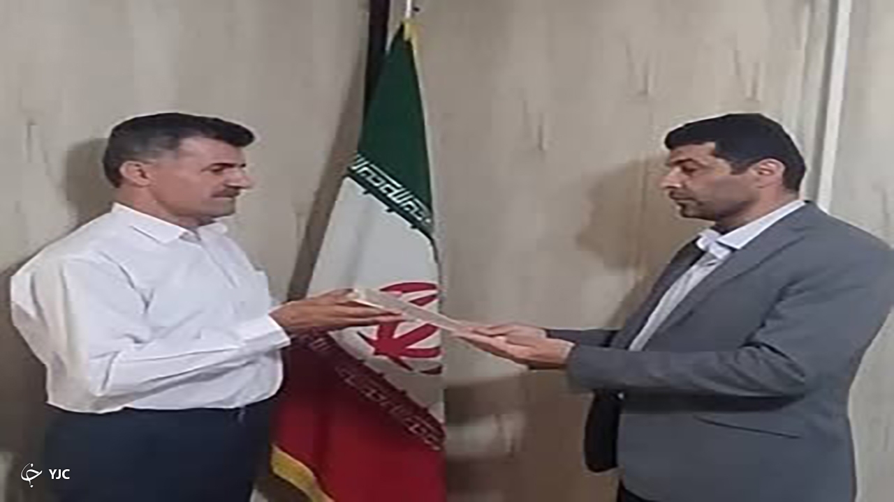 راننده تاکسی مهابادی پول نقد و طلا را به صاحبش بازگرداند