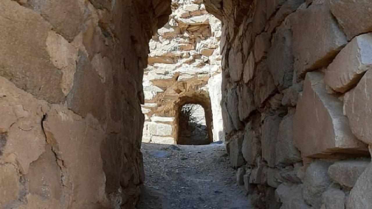 خانه دیو، مکانی برگرفته از جادو و افسانه+ عکس