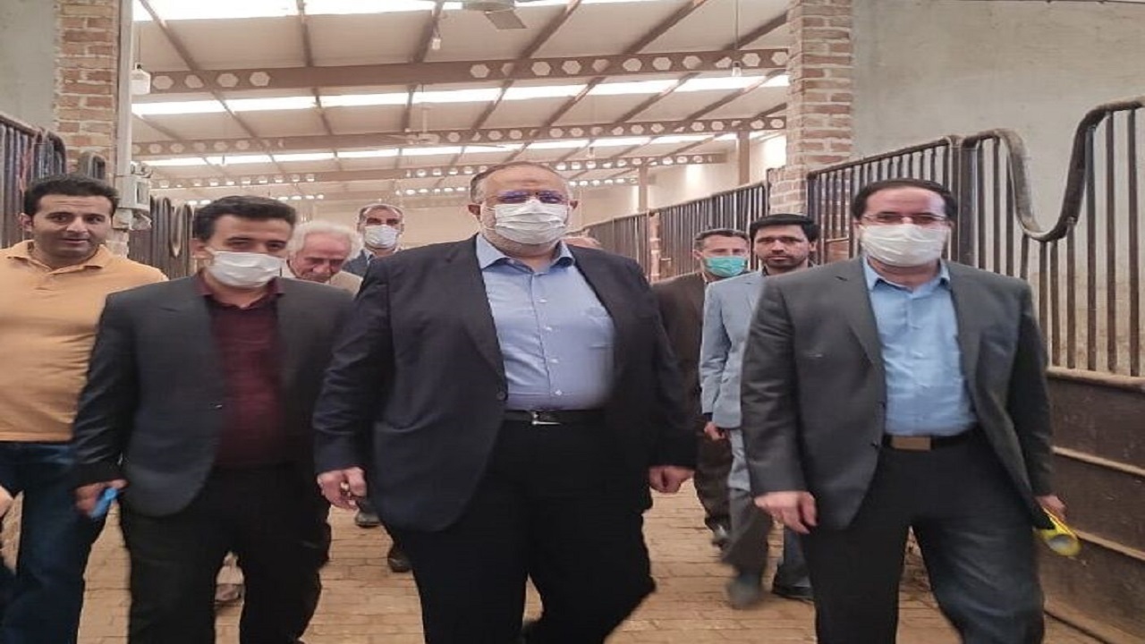 بازدید استاندار قزوین از ۲ طرح کشاورزی