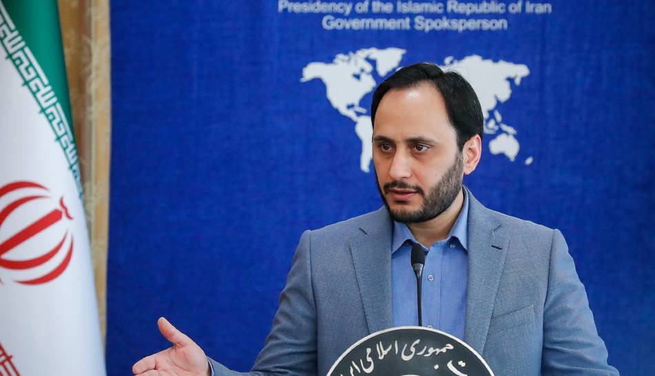 وام ازدواج ۱۰ روزه پرداخت نشود، تخلف حساب می‌شود/ سفرهای زمینی زوار به عتبات عالیات در ایام عرفه نیازی به ویزا ندارد