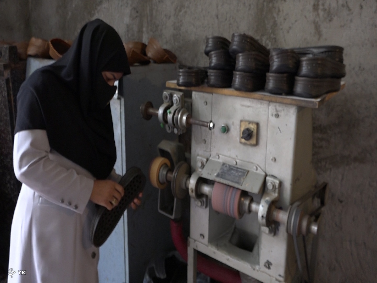 کارگاه کفش فهرج 