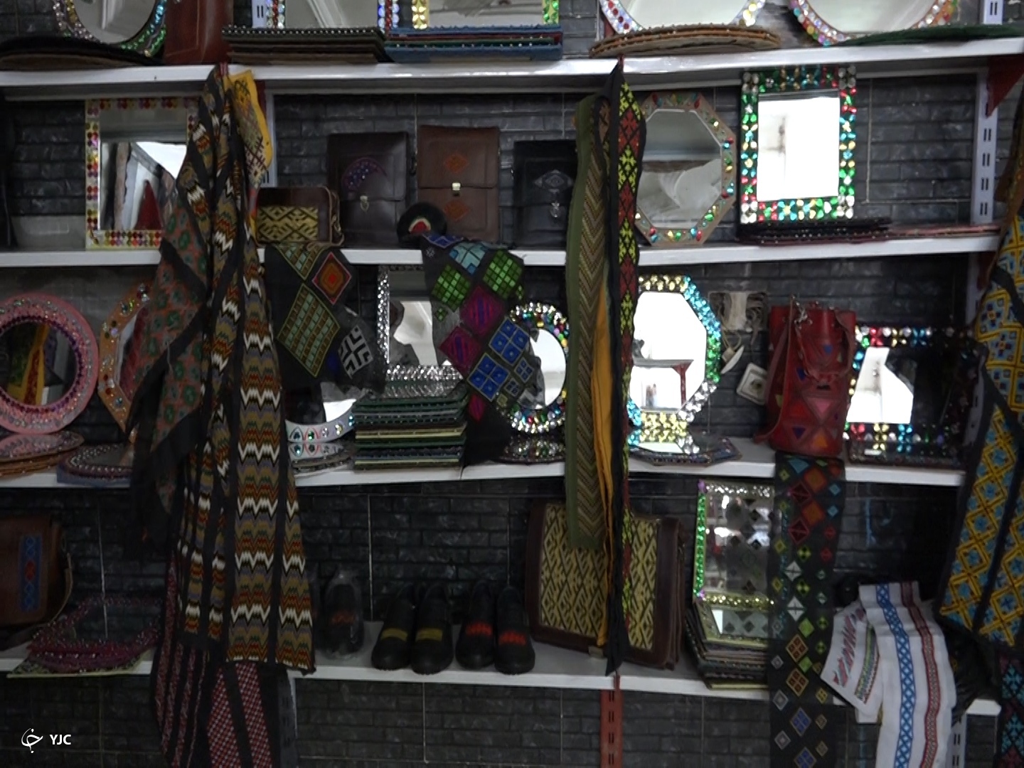 سوزن دوزی 
