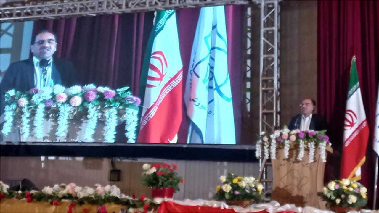رفع مشکلات فرهنگیان در دستور کار مجلس است