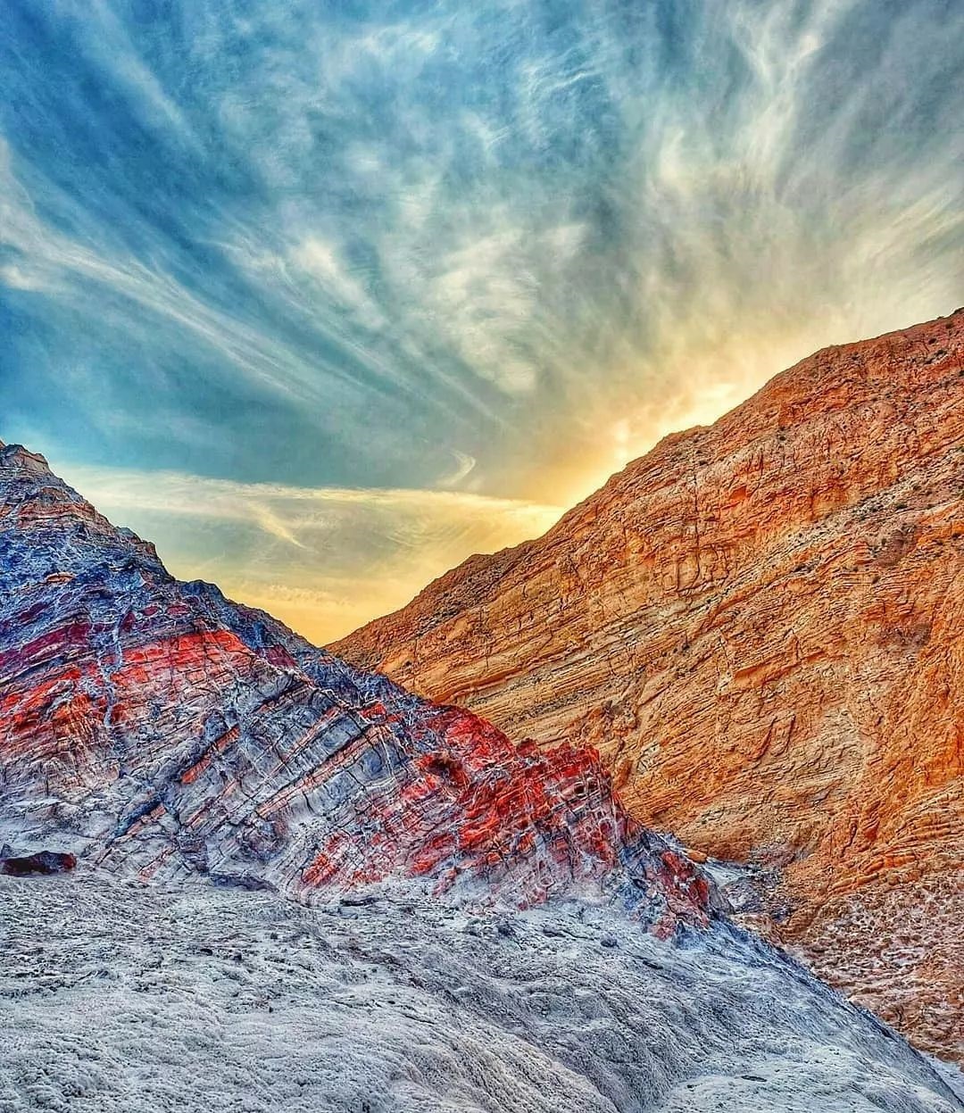 نمایی از گنبد نمکی جاشک