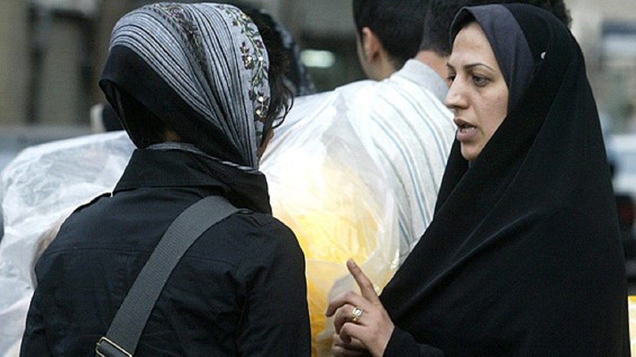 بازبینی در راهکار‌های تبیین حجاب و عفاف الزامی است