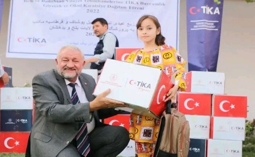 مساعدت دفتر تیکا برای کودکان بی سرپرست و معلول در بلخ و بدخشان + فیلم و تصاویر