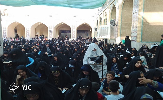 زمزمه دعای روح بخش عرفه در بافق+تصویر
