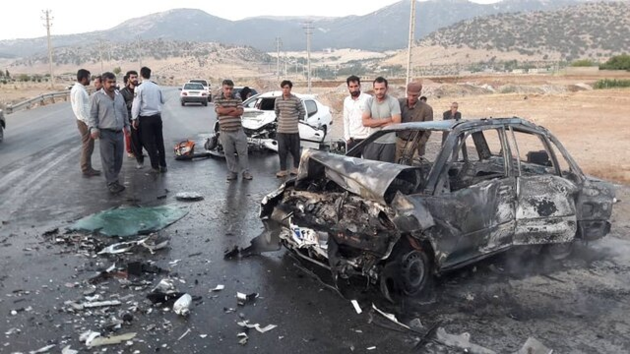 حادثه رانندگی در جاده بابامیدان به گچساران سه مصدوم برجای گذاشت