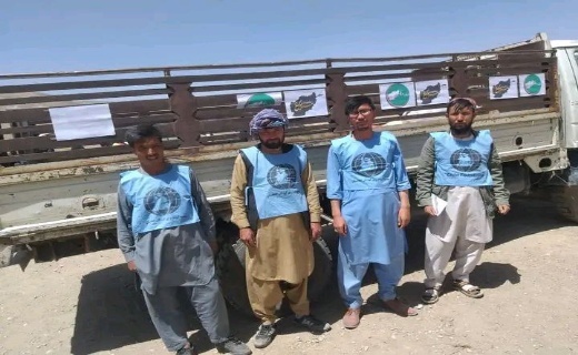 مساعدت مواد غذایی مئوسسه خیریه کودکان افغانستان به بیجا شدگان بلخاب + تصاویر