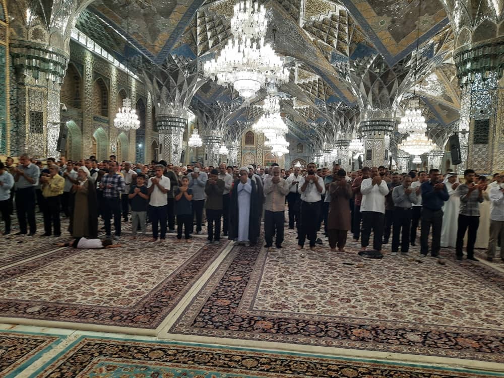 نماز عید قربان در حرم مطهر رضوی برگزار شد+ عکس
