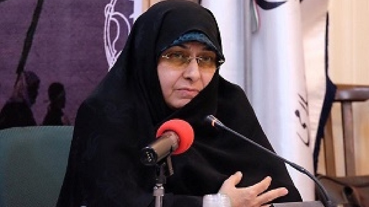 پیگیری مصوبات سفر رئیس جمهور در حوزه بانوان/ دیدار خزعلی با خانواده جانباز بیرجندی