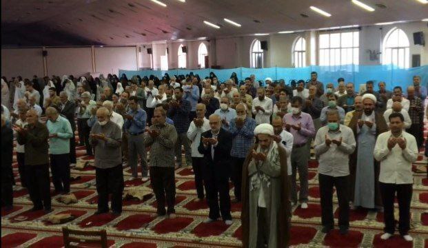 صف نمازگزاران در عید سعید قربان
