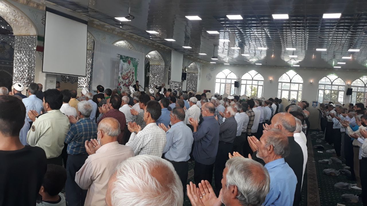 نماز عید سعید قربان در کاشمر برگزار شد + فیلم و تصاویر