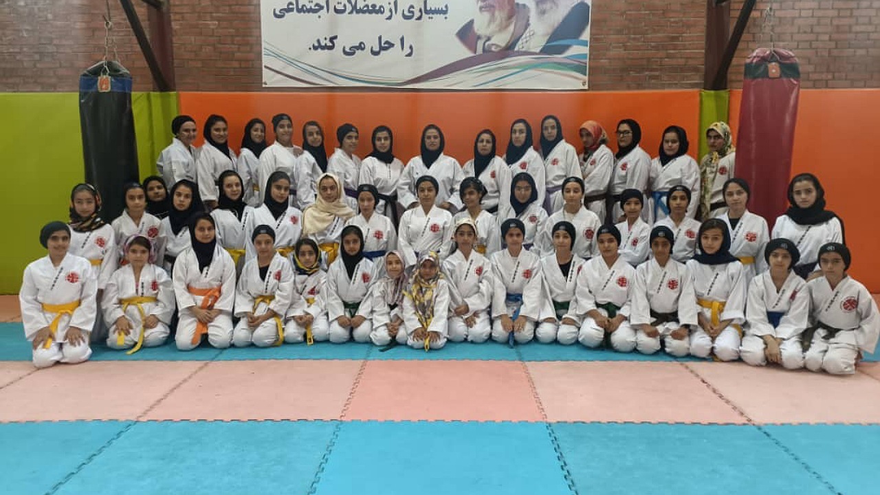 شاهین شهر میزبان استاژ کاراته کاران