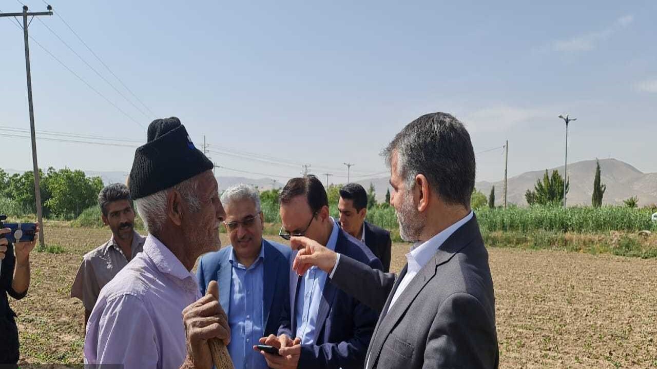 دیدار وزیر جهاد کشاورزی با کشاورزان حصار و گرمخان