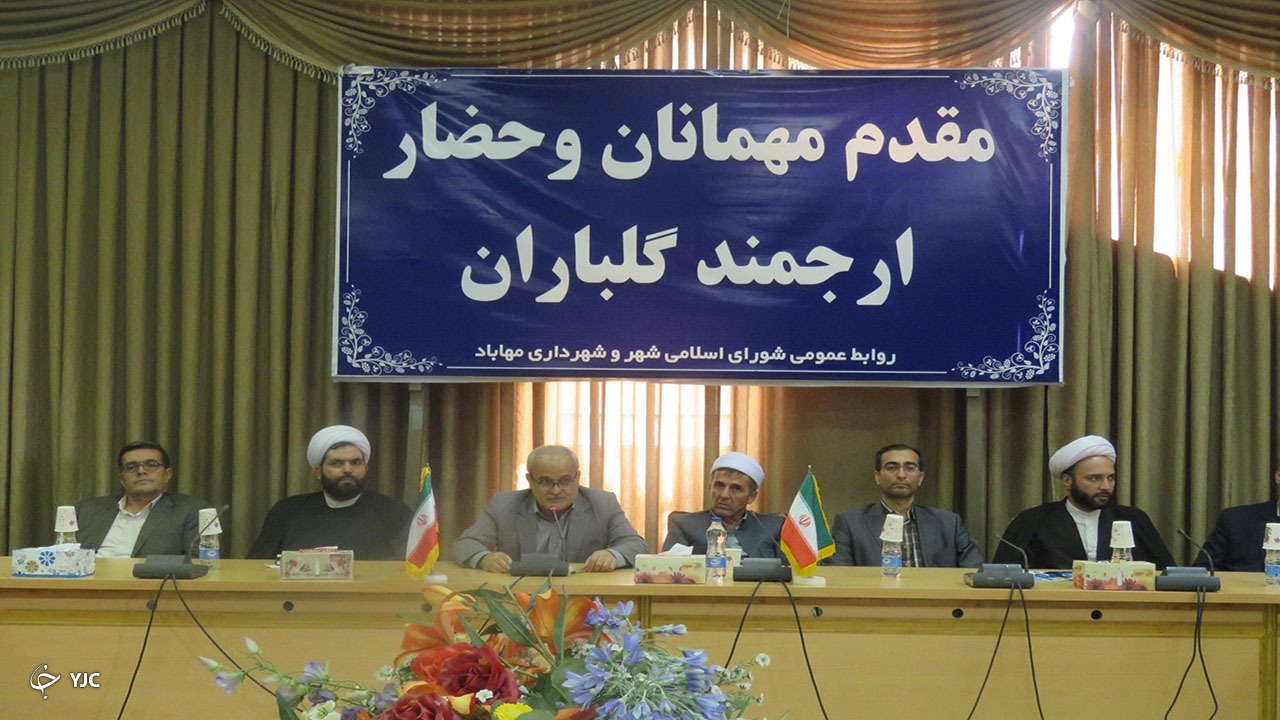 ادارات در موضوع امر به معروف و نهی از منکر باید الگو باشند