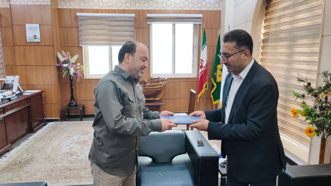 کمک ۱۳۰ میلیون تومانی دستگاه قضایی هرمزگان به زلزله زدگان بندرلنگه