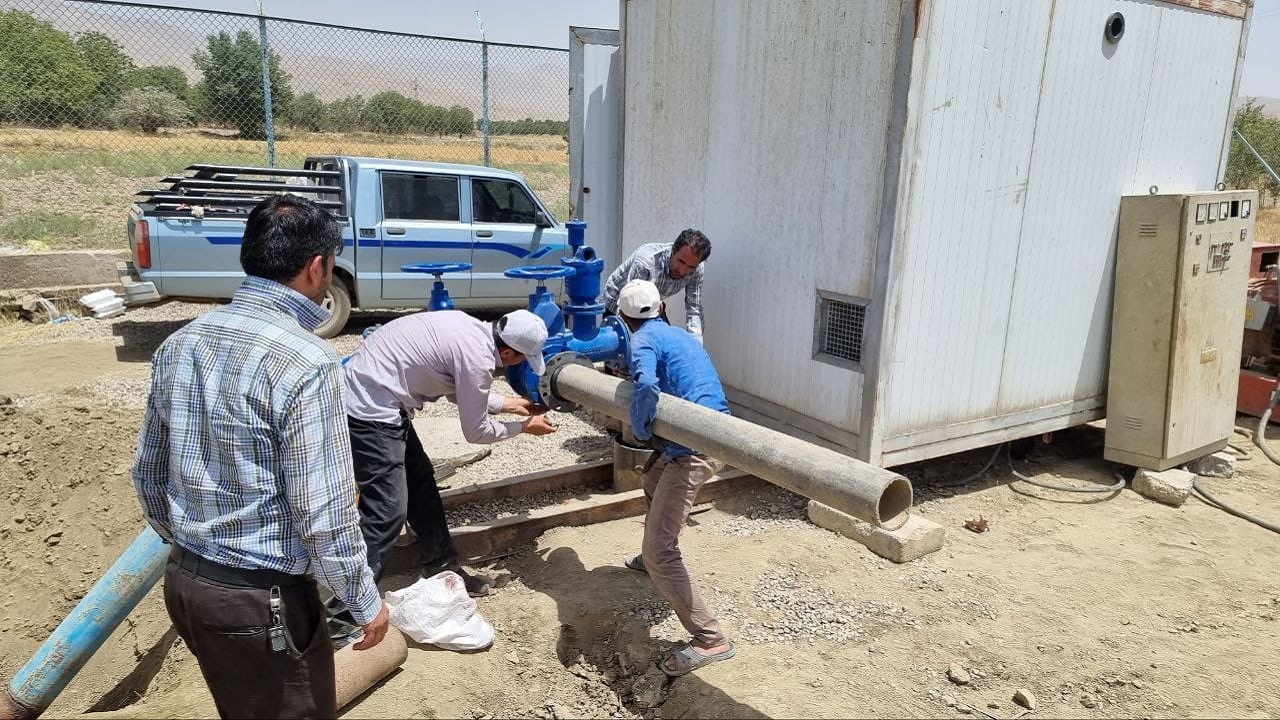 بخشی از مشکلات آب شرب اسد آباد تا چند روز آینده حل می شود