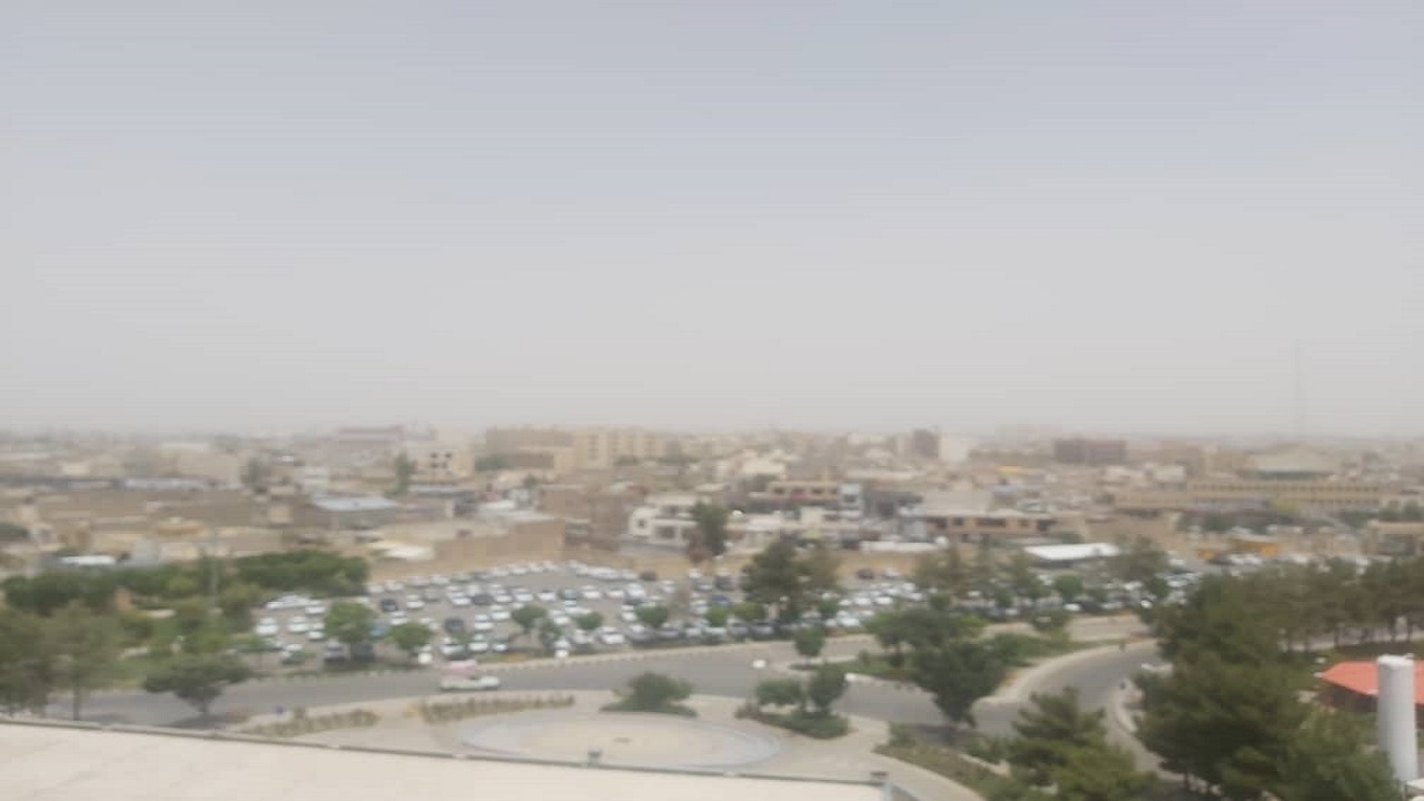 قم همچنان هوا ندارد