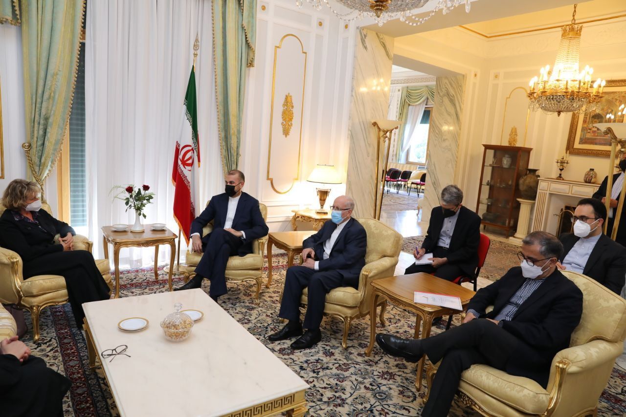 ایران از راه‌حل سیاسی در اوکراین حمایت می‌کند/ برای حل بحران اوکراین با دو طرف درگیر رایزنی کرده‌ایم