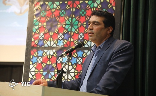 قصه&zwnj;ها مرز&zwnj;های نامرئی یک ملت هستند