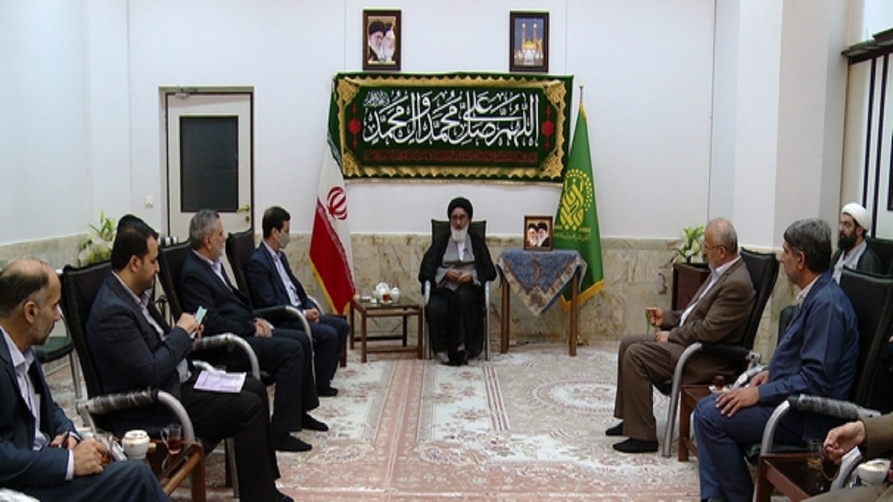 فرودگاه قم باید از بن بست خارج شود