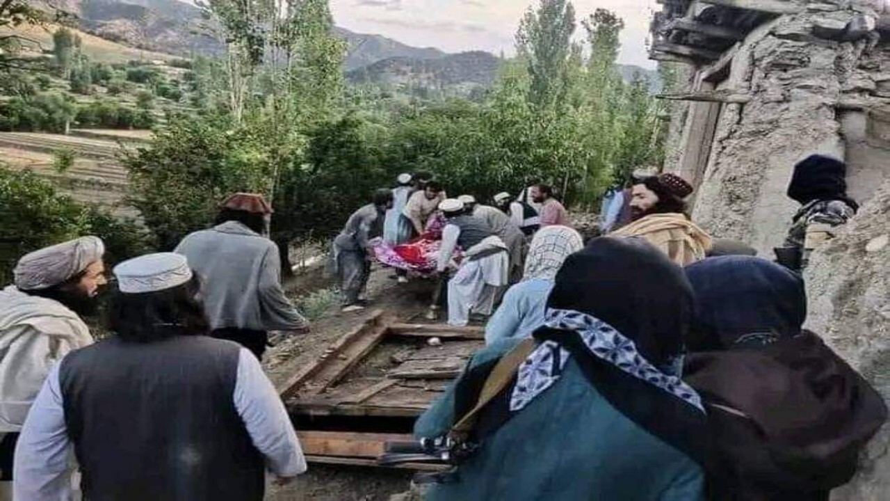 جاپان ۳ میلیون دالر به زلزله‌زدگان اخیر افغانستان کمک می‌کند + فیلم