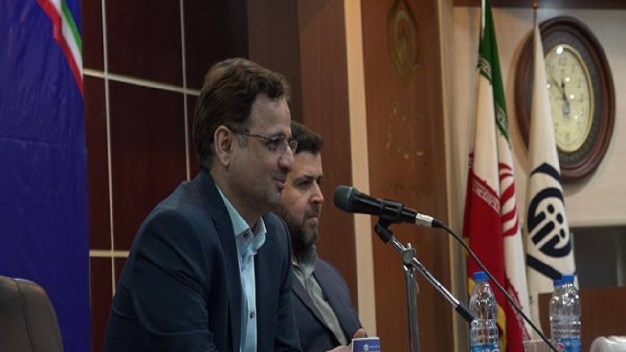 صدور۲۴۰ هزار نسخه الکترونیک در قم